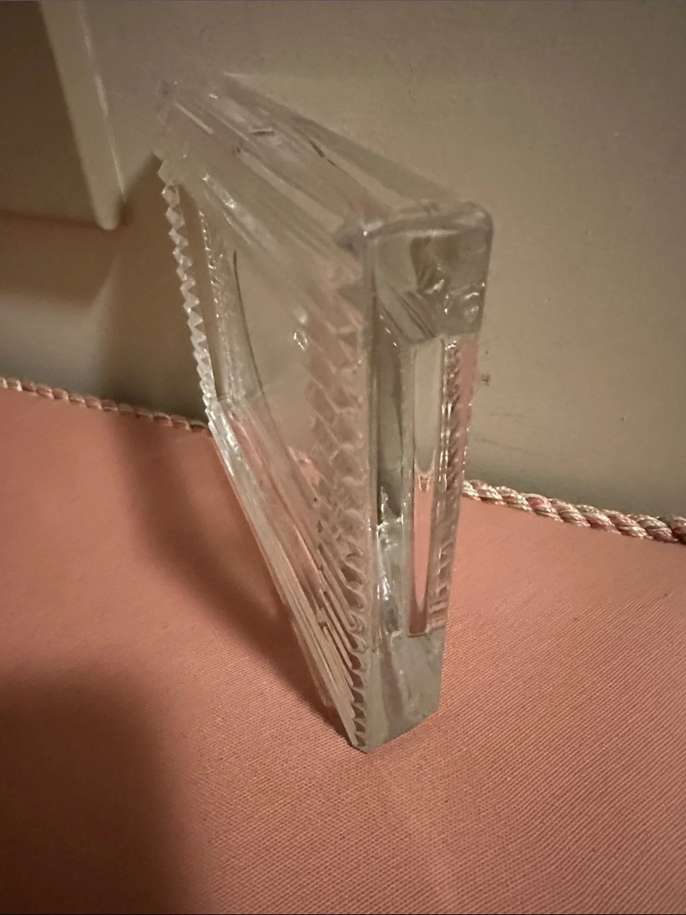 Clear Glass Picture Frame with Ribbed Edges